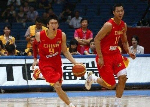 牌的明星解